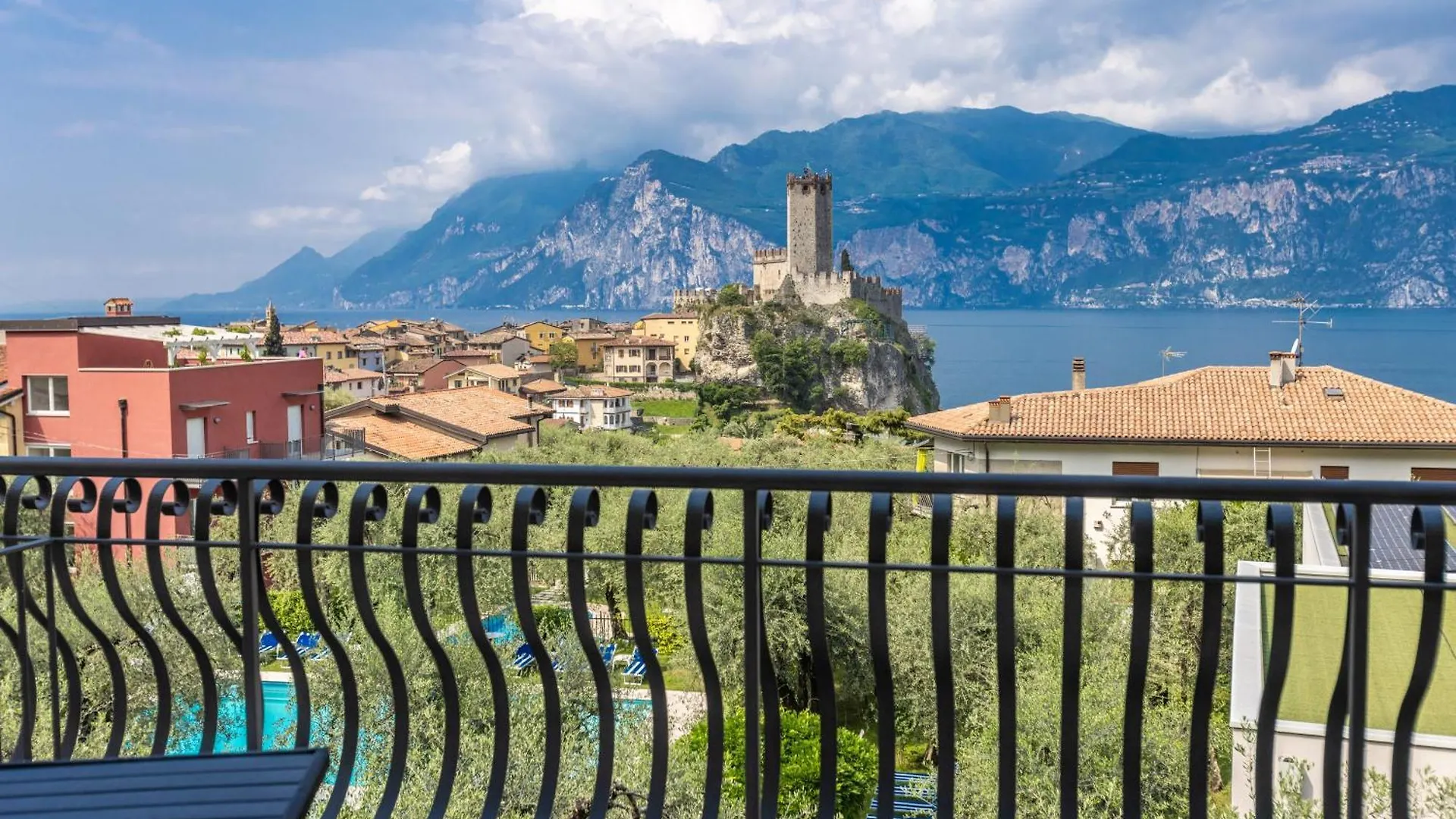 Hotel Augusta Malcesine 3*,